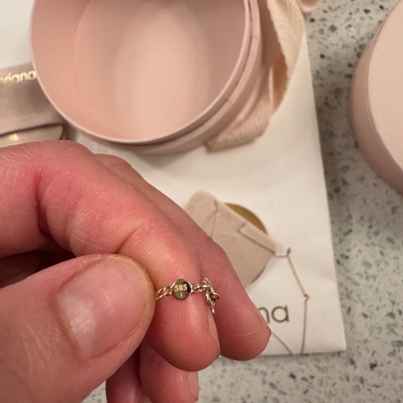 Gorjana Diamond Necklace Fine Jewelry - Picture 6 of 9